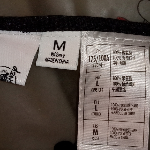 Disney rain jacket - Picture 12 of 13